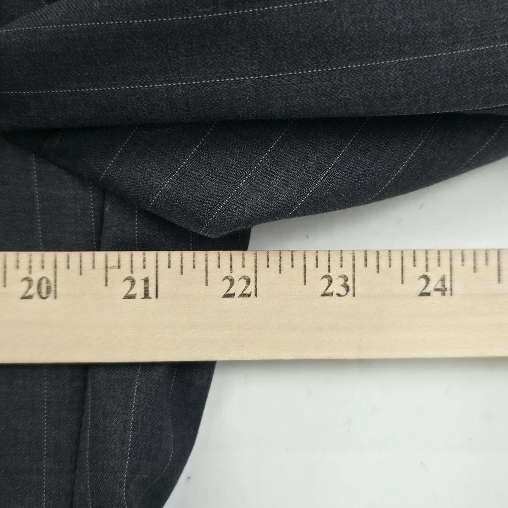 Lauren Ralph Lauren Suit Jacket Mens‎ 42R Gray Pinstripe Wool Notch Lapel Canada